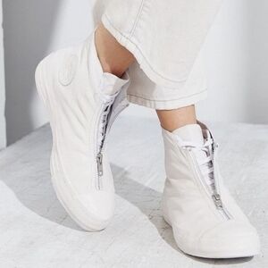 Converse Chuck Taylor All Star White Leather Front Zip